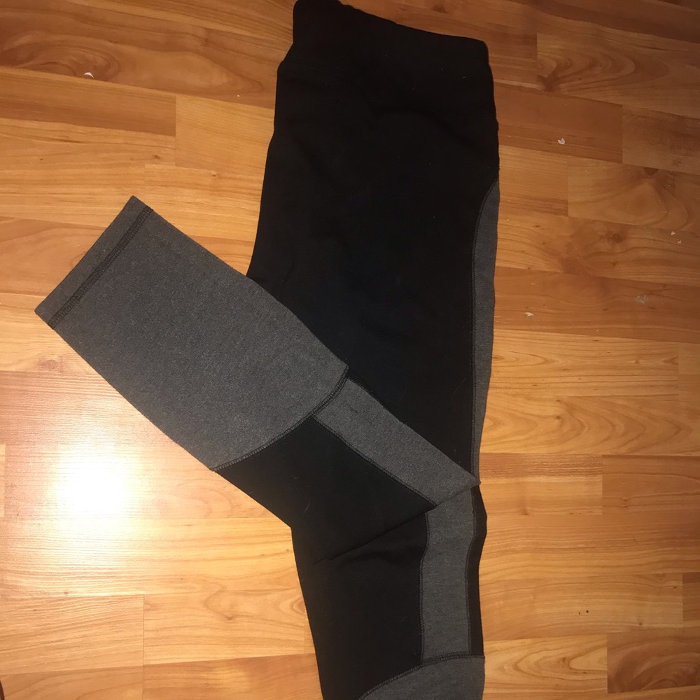 Black and Gray Yoga/Workout Pants